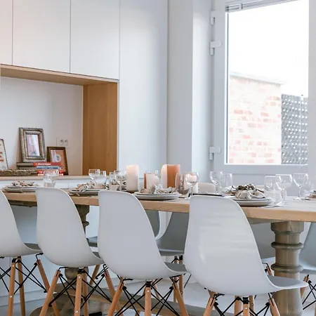 Ferienhaus Huswell - Modern House Julie With Spacious Garden And Garage *