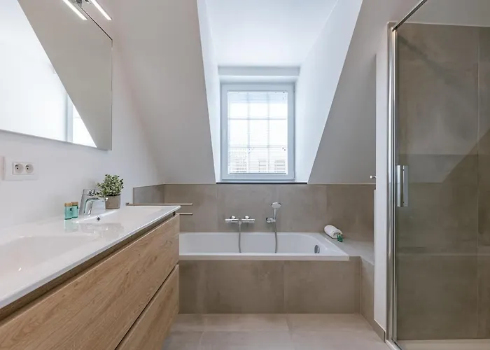 Huswell - Modern House Julie With Spacious Garden And Garage Ferienhaus