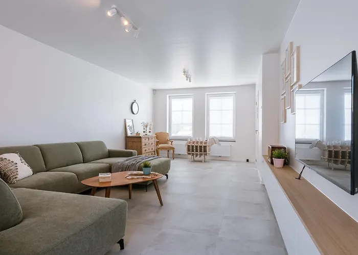 Huswell - Modern House Julie With Spacious Garden And Garage Ferienhaus